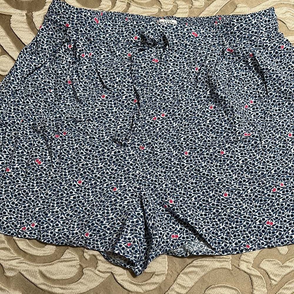 J Crew Easy Pull on Short